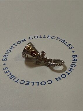 🔔 Brighton ‘Pennsylvania’ Silver Travel Charm - only 1 left!